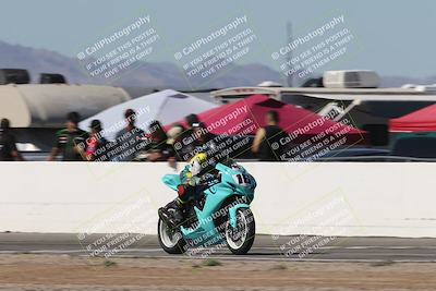 media/Oct-05-2025-CVMA (Sun) [[beeef4f201]]/Race 2-Supersport Middleweight/